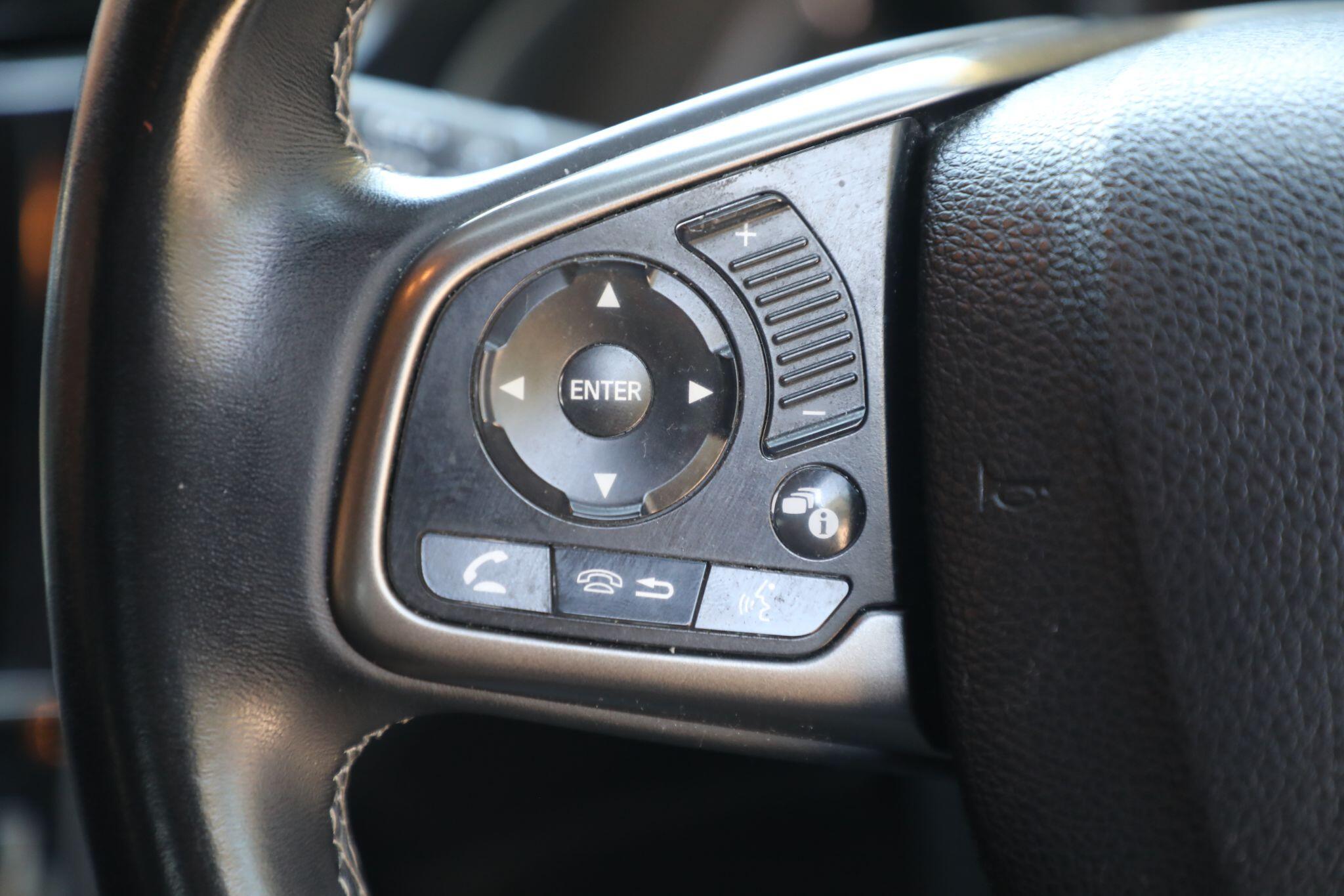Large vehicle image
